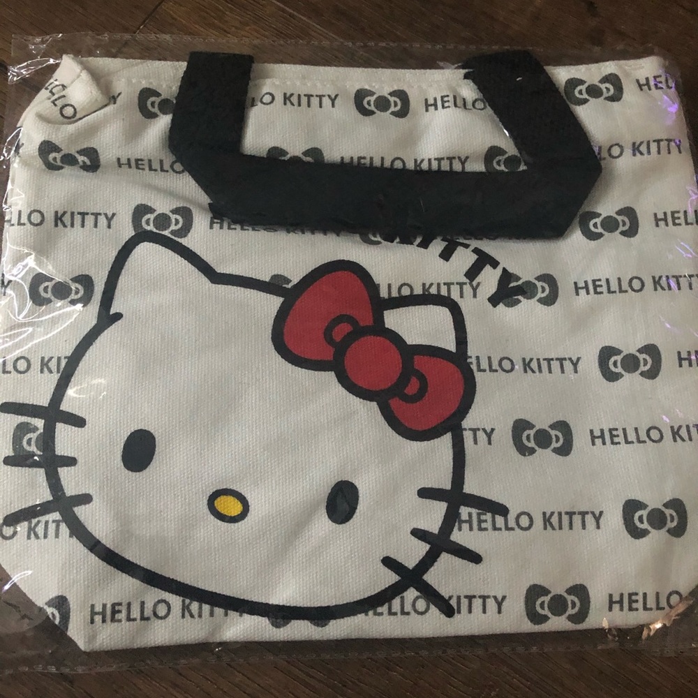 HELLO KITTY-NWT Canvas TOTE BAG